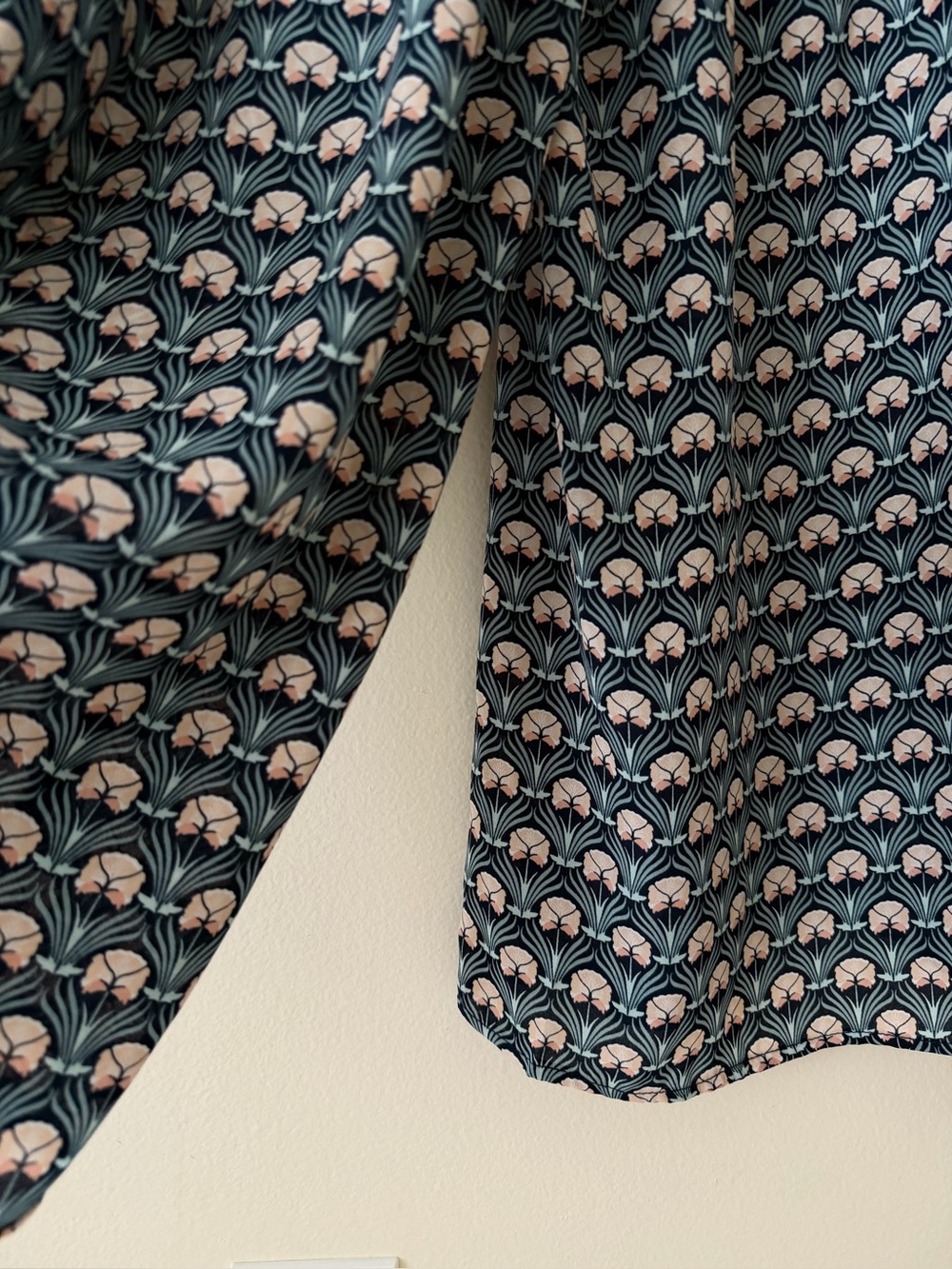 Paper Crown Navy and Blush Shell-Print Maxi Skirt - Picture 3 of 9